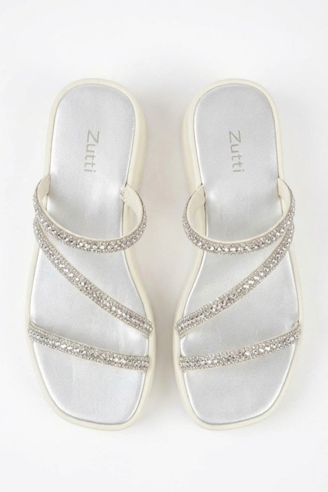 Adélia - Sandália Flatform Off White Brilho