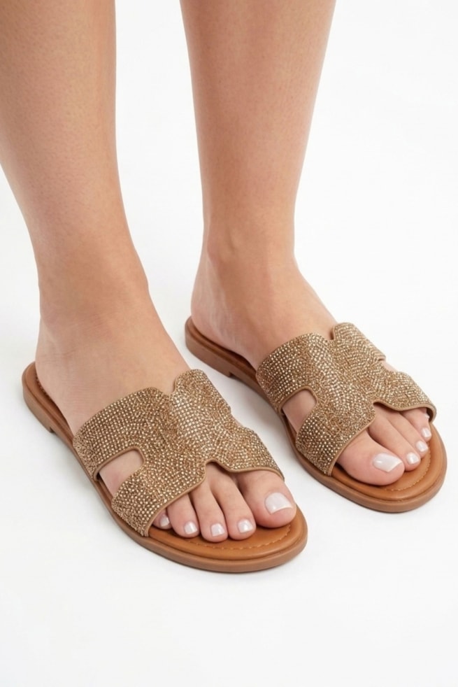 Aléssia - Sandália Chinelo Brilho Caramelo