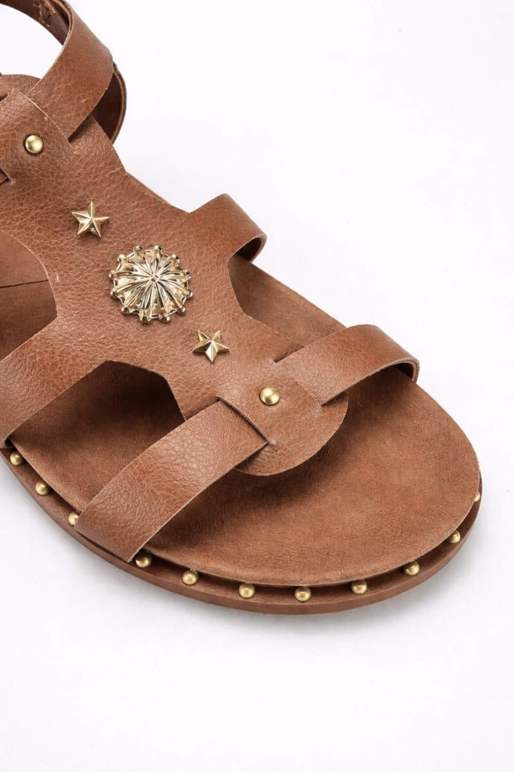 image_cf865b66-7c48-42d7-8fce-11c4be3c8dc6