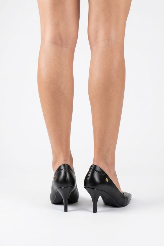 Beatriz - Sapato Scarpin Salto Baixo Preto