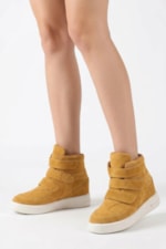 Amarelo