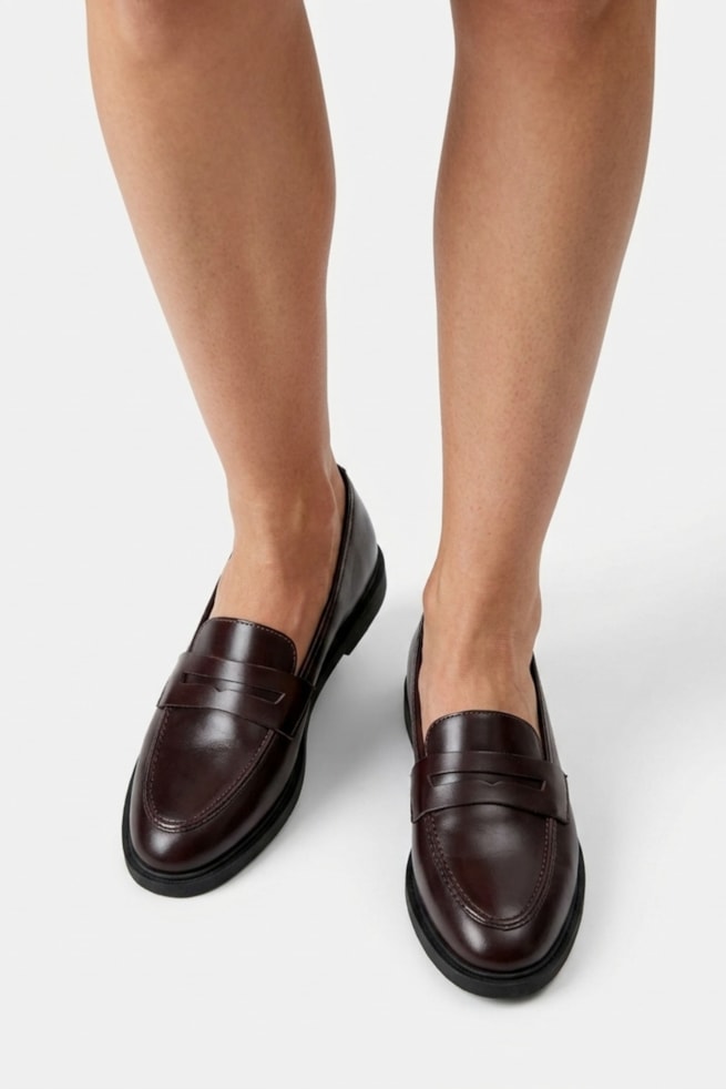 Gabriela - Sapato Mocassim Bico Redondo Marrom