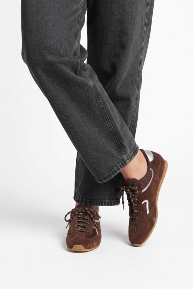 Gal - Tênis Casual Suede Marrom com Detalhes Prata