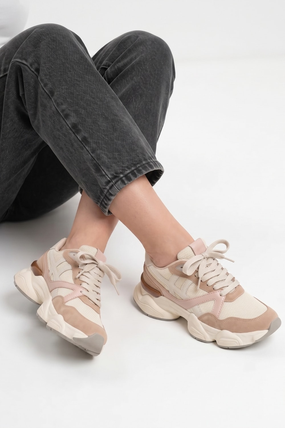 Iza - Tênis Chunky Nude c/ Rosê