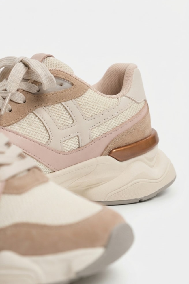 Iza - Tênis Chunky Nude c/ Rosê