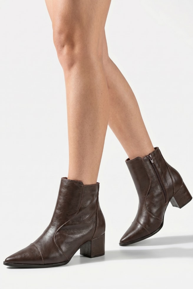 Jeni - Bota Ankle Salto Bloco Couro Marrom