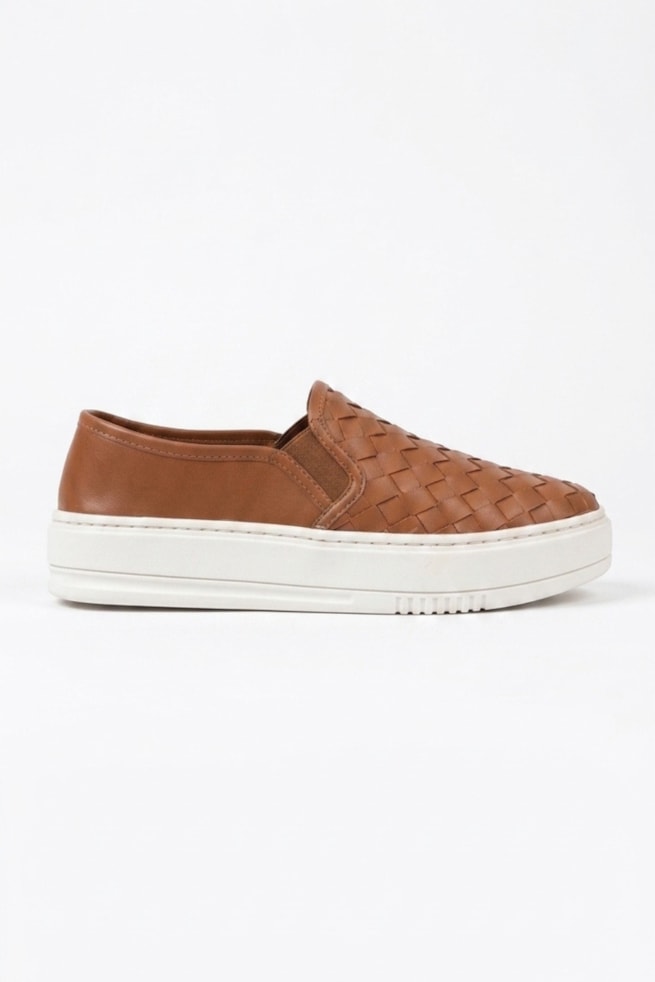 Lorraine - Tênis Slip On Couro Caramelo
