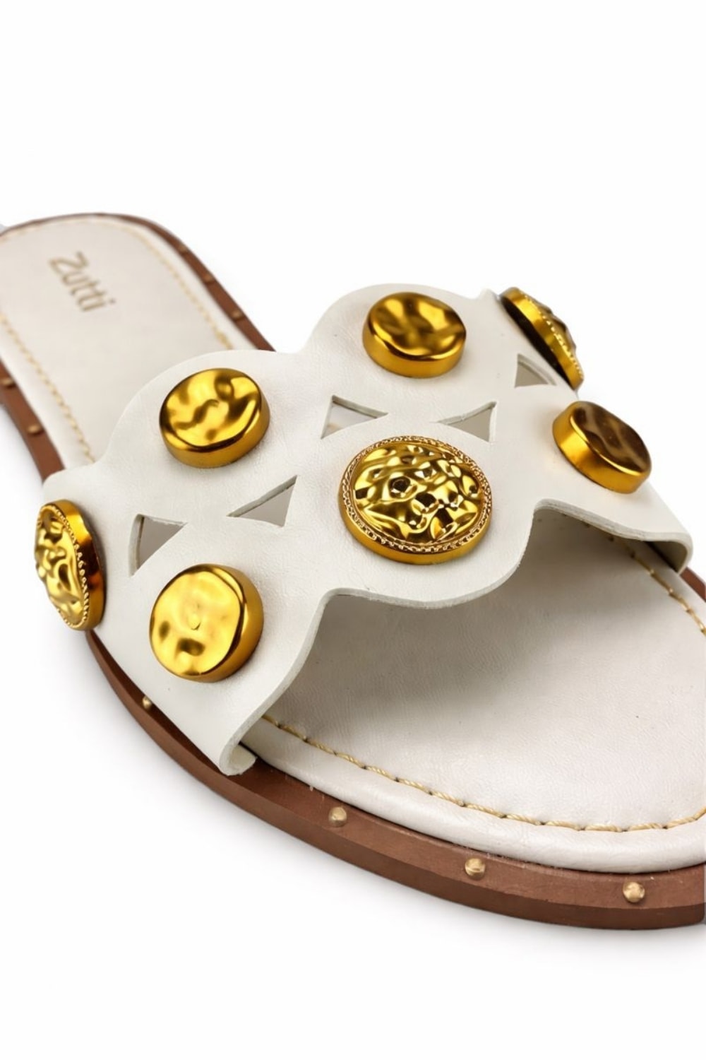 image_b13f79dc-f60a-42f0-9568-60e5dd037ed7