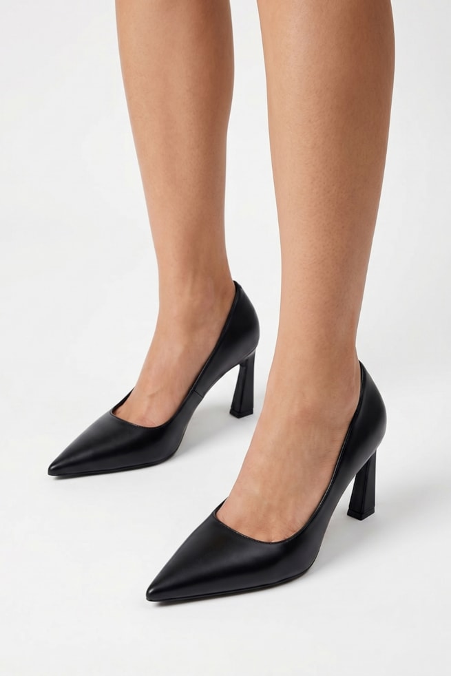 Manu - Scarpin Preto