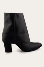 Preto