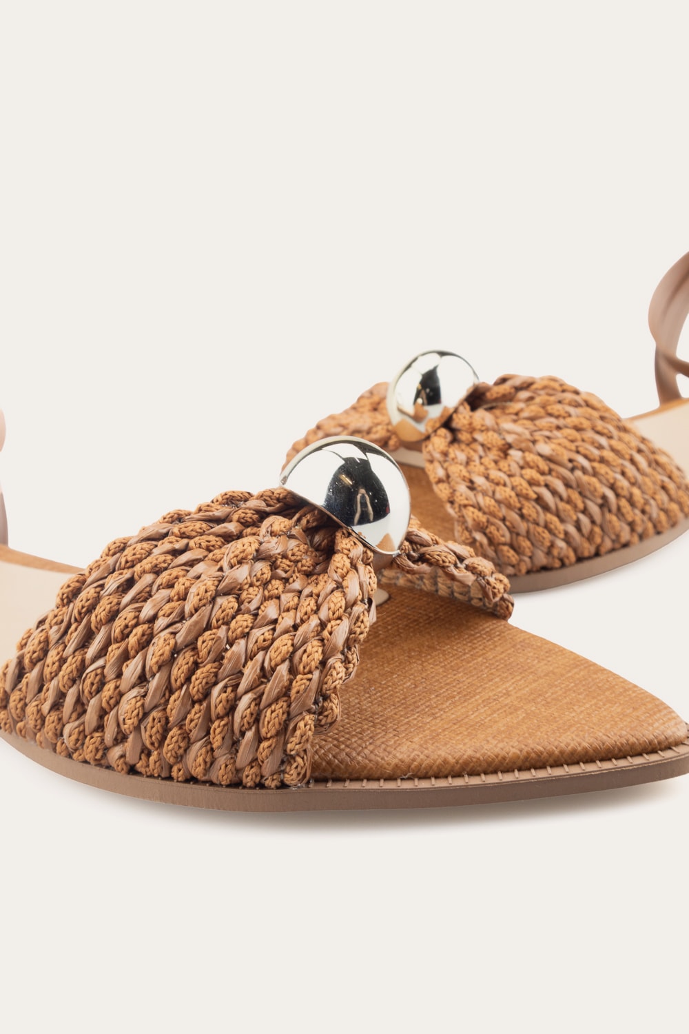 image_7bff64d5-64c4-4817-8a9c-c1c2f3e3f33a