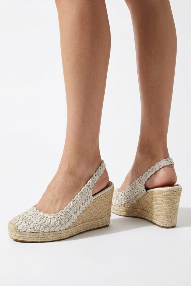 Mirae - Sandália Anabela Off White com Salto em Corda