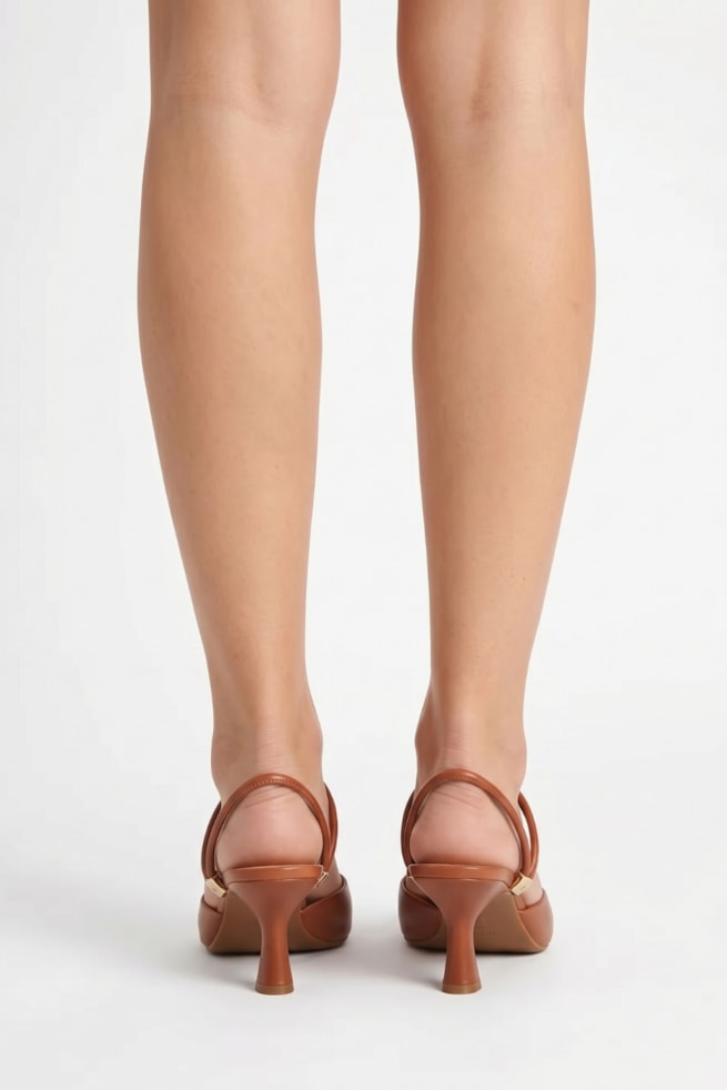 Olivia - Sapato Scarpin Slingback Caramelo