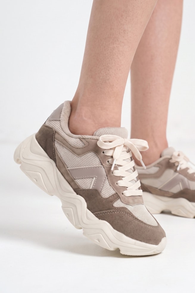 Renata - Tênis Chunky Off White com Areia